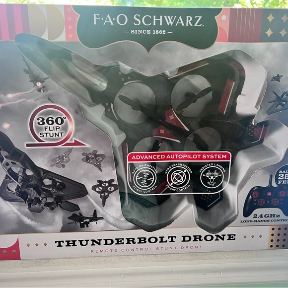 FAO Schwarz Thunderbolt Drone - Picture 1 of 2